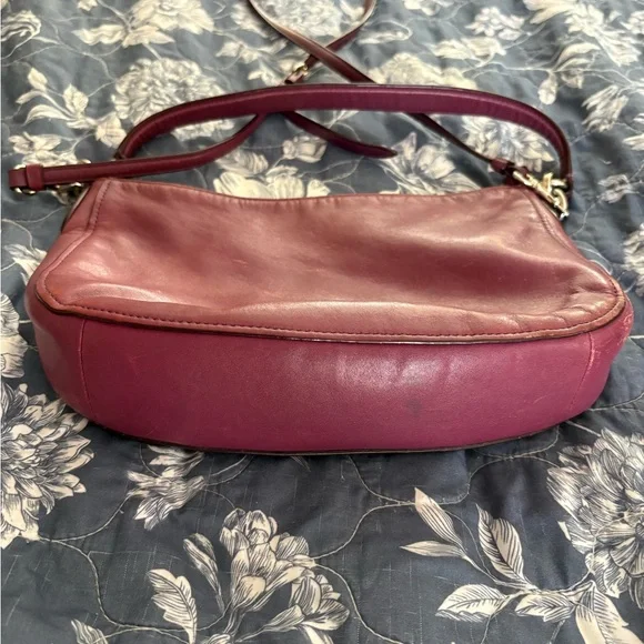 Coach Leather Shoulder Bag - Picture 5 of 6